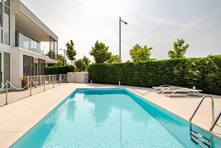 Apartment Luma With Pool Lido di Jesolo Zewnętrze zdjęcie